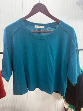 Rae Mode Teal Cropped Short-Sleeve Women's Tee